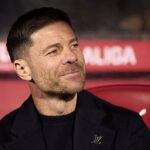 Xabi Alonso má o čom premýšľať, kým začne pracovať ako nový manažér Chelsea