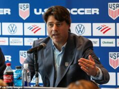 Začiatok majstrovstiev sveta vo futbale v USA sa zmení na ‚diabolský‘ e-mail… keď Mauricio Pochettino vybuchne od kritikov neslušne: ‚To sú býci***‘ Mauricio Pochettino odmieta kritiku svojej výberovej politiky pred majstrovstvami sveta 2026