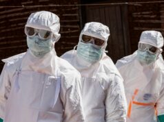 Základňu majstrovstiev sveta v Anglicku zasiahla zdravotná výstraha Ebola, pretože smrteľná choroba sa stáva „rýchlo viditeľnou“ Anglické hviezdy zostanú v Kansase