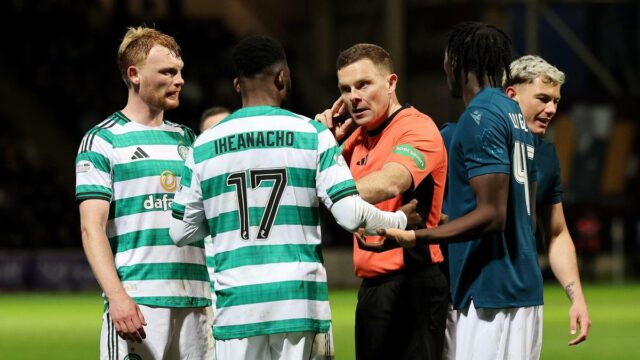 Zatknutie škótskeho rozhodcu, ktorý Celticu udelil kontroverznú penaltu, dostalo policajnú ochranu

