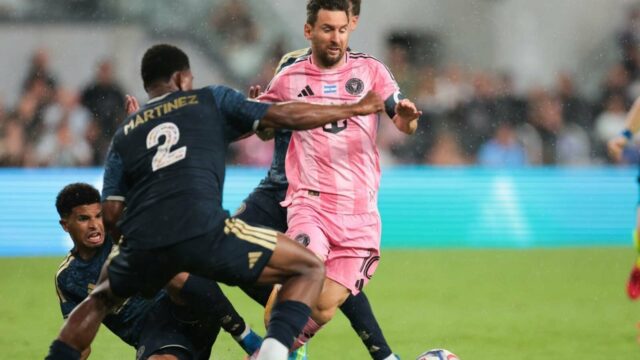 Zjavné zranenie nohy vyradilo hviezdu Interu Miami Lionela Messiho
