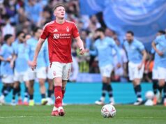 „Ideálny“ káder Man City na sezónu 2026/27 – Elliot Anderson a superhviezda Bayernu sa podpísali pod 300 miliónov libier Erling Haaland z Manchestru City spolupracuje s Elliotom Andersonom z Nottingham Forest