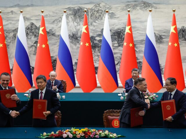 „Multipolárny svet“: Čo Xi a Putin oznámili po summite v Pekingu | Politické správy
