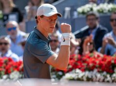 „Nemám techniku“ Jannik Sinner odmieta prístup Novaka Djokoviča k davovému hraniu v Madride 26. apríla 2026, Madrid, Madrid, Španielsko: Talian Jannik Sinner hrá proti Elmerovi Mollerovi z Dánska počas turnaja Mutua Madrid Open 2026, ATP, Tennis Herren Masters 1000 a WTA, Tennis Damen 1000, v La Caja Magica 26. apríla 2026 v Madride v Španielsku. Madrid Španielsko – ZUMAa181 20260426_zaa_a181_317 Copyright: xOscarxJ.xBarrosox