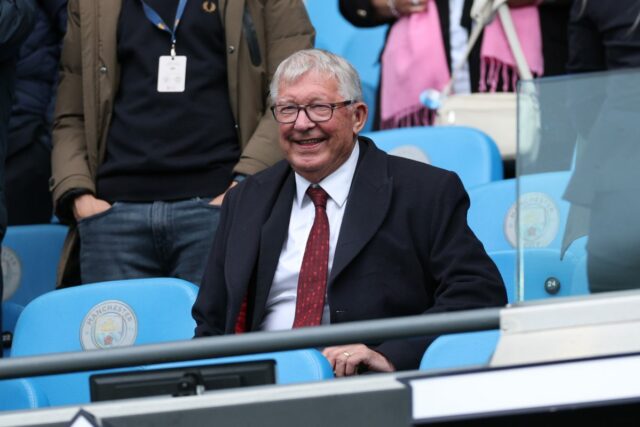 „Nudný tím, ktorý nerobil nič iné, len bránil“ – Sir „Nudný tím, ktorý nerobil nič iné, len bránil“ – Sir Alex Ferguson sa dostal do Arsenalu v blahoželaní prezidentovi PSG Nasserovi Al-Khelaïfimu
