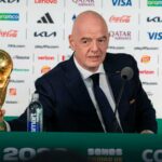 13 krajín na majstrovstvách sveta píše nahnevaný list futbalovému šéfovi uprostred sporu Gianniho Infantina