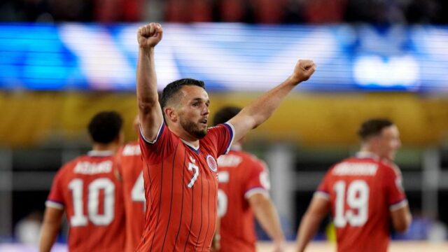 13. júna 2026; Foxborough, Massachusetts, USA; Škótsky hráč John McGinn oslavuje strelenie prvého gólu. Povinný kredit: David Butler Ii-Imagn Images