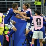 14. júna 2026; Arlington, Texas, USA; Japonec Koki Ogawa oslavuje po tom, čo Daichi Kamada strelil svoj druhý gól. Povinný kredit: Jerome Miron-Imagn Images