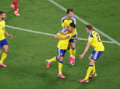 Skóre medzi Švédskom a Tuniskom LIVE, Majstrovstvá sveta vo futbale 2026: SWE 2-1 TUN; Rekik dostáva gól za Tunisko Futbal vo futbale – Majstrovstvá sveta vo futbale 2026 – Skupina F – Švédsko vs. Tunisko – Estadio Monterrey, Monterrey, Mexiko – 14. júna 2026 Švéd Yasin Ayari oslavuje svoj prvý gól so spoluhráčmi REUTERS/Raquel Cunha