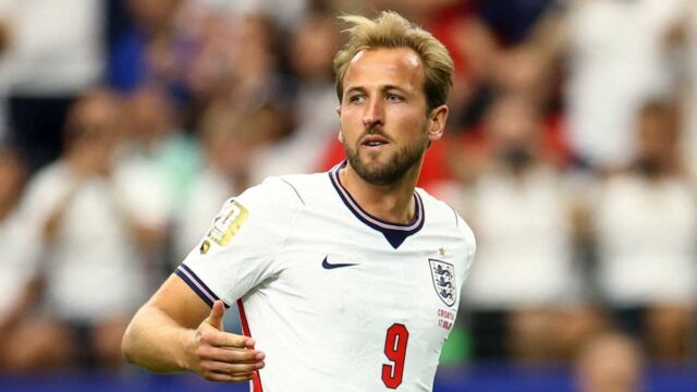 Anglicko vs Chorvátsko LIVE skóre, Majstrovstvá sveta vo futbale 2026: Anglicko vs Chorvátsko LIVE skóre, Majstrovstvá sveta vo futbale 2026: ENG 2 - 1 CRO; Kane skóre ortéza; rovná sa Linekerovmu rekordu