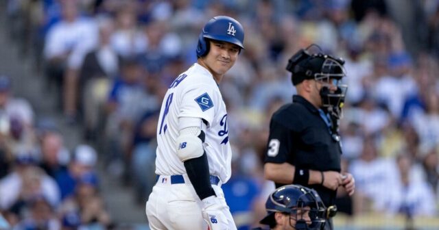 Ak Dodgers ničia baseball, prečo za nich fanúšikovia stále hlasujú?

