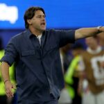 Tréner amerického futbalu mužov Mauricio Pochettino počas druhého polčasu zápasu svojho tímu proti Paraguaju na štadióne SoFi