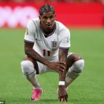 Marcus Rashford nie je pripravený začať súboj Anglicka s Ghanou, pretože naďalej pracuje na plnej kondícii