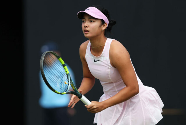 Alex Eala v akcii počas WTA 125 Birmingham Open. Alexandra Eala