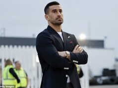 Americká vláda varuje tím Iránu na svetovom šampionáte pred „prepašovaním teroristov“ do krajiny počas turnaja Kapitán Iránu Ehsan Hajsafi je nahnevaný na to, ako sa správa jeho tímu pred majstrovstvami sveta