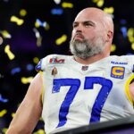 Andrew Whitworth v Super Bowl LVI