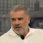 Ange Postecoglou vyberá to najhoršie, čo sa týka riadenia Anglicka na majstrovstvách sveta