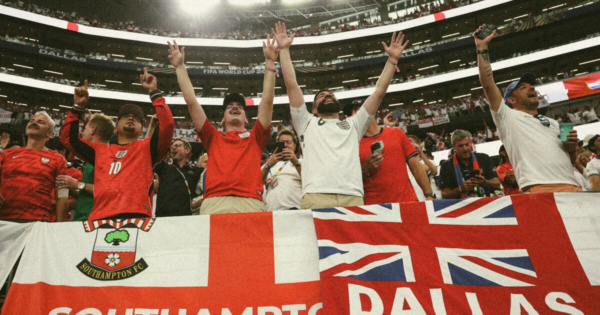 Anglický klub zasiahol FIFA, pretože fanúšikovia zakázali vlajku St George's Cross | Futbal | Šport