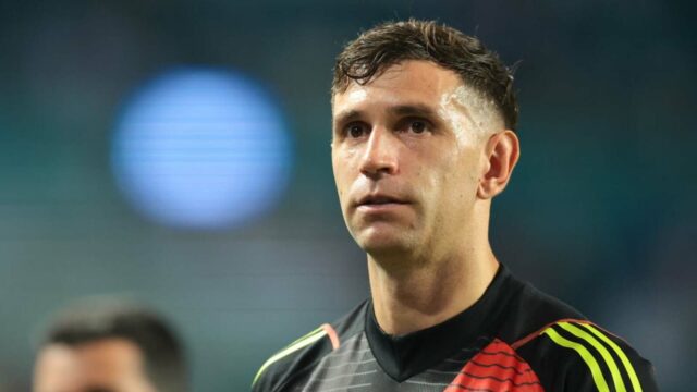 Argentínsky GK Emiliano Martinez dokončil tréning
