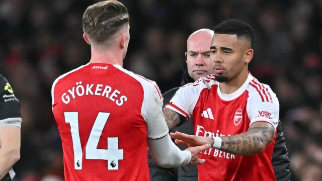 Arsenal by mohol mať v budúcej sezóne nové číslo 9 Viktor Gyokeres a Gabriel Jesus