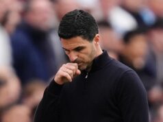 Arsenal čelí viac bolestiam PSG v boji o podpísanie jednej zo štyroch žiadaných letných posil Eli Junior Kroupi je cieľom Arsenalu.