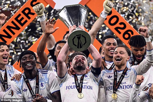 Aston Villa mala nezabudnuteľnú sezónu v súťaži UEFA v rokoch 2025-26, keď vyhrala Európsku ligu. Ich prestupovú stratégiu však toto leto bude čiastočne určovať predstavenstvo vo Švajčiarsku