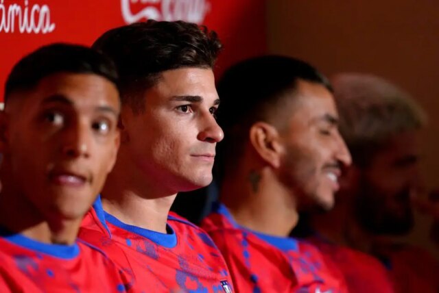 Atlético sa verejne „zasmialo“ Realu Madrid nad ponukou Juliána Alvareza
