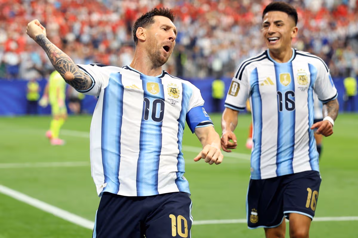 BREAKING Lionel Messi prekonal ikonický rekord Svetového pohára v dramatickom súboji Argentíny s Rakúskom