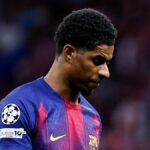 Marcus Rashford ukazuje sklamanie, keď hrá za Barcelonu