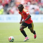 Belgičan Doku víta syna počas svetového pohára uprostred kontroverzie komentátorov | Majstrovstvá sveta 2026