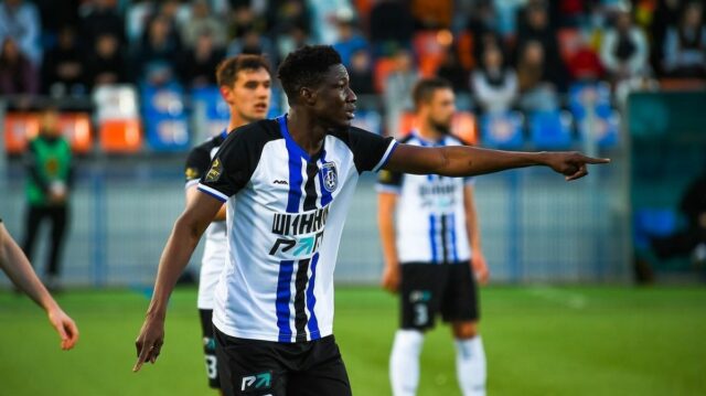 Ben Aziz Zagre zomrel: Futbalista, 27, musel odísť do dôchodku Ben Aziz Zagré