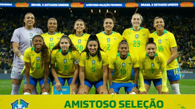 Brazília vidí červenú osemkrát, keď USA vyhrali chaotické priateľské zápasy Brazília vidí červenú osemkrát, keď USA vyhrali chaotické priateľské zápasy žien vo Fortaleze