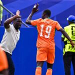 Bývalá hviezda Arsenalu Nicolas Pepe sa pripravuje na odchod Curacaa z MS, Pobrežia Slonoviny do vyraďovacej fázy