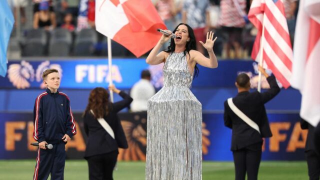 Speváčka Katy Perry vystúpi v piatok počas otváracieho ceremoniálu majstrovstiev sveta 2026 v kalifornskom Inglewoode.