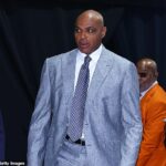 Charles Barkley si dovolil ESPN vyhodiť ho kvôli jeho kontroverzným komentárom Cardi B