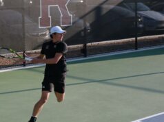 Chase Klugo z Harvardu-Westlake bojuje za rozšírenie pokrytia načúvacích prístrojov Chase Klugo z Harvardu-Westlake bojuje za rozšírenie pokrytia načúvacích prístrojov