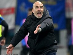 Chelsea a Man City bojujú o kompenzáciu za Enza Marescu s Blues, ktorí veria, že jeho náhly odchod bol kľúčovým faktorom ich žalostnej sezóny – zdá sa, že nahradí Pepa Guardiolu. Chelsea a Man City vedú hlboké rozhovory o kompenzačnom balíku pre Enza Marescu