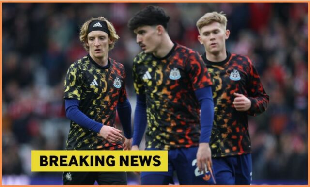 Chelsea a Manchester United bojujú o hviezdu Newcastlu Lewisa Halla Chelsea a Manchester United bojujú o hviezdu Newcastlu Lewisa Halla ako kontakt kvôli šokovému prestupu