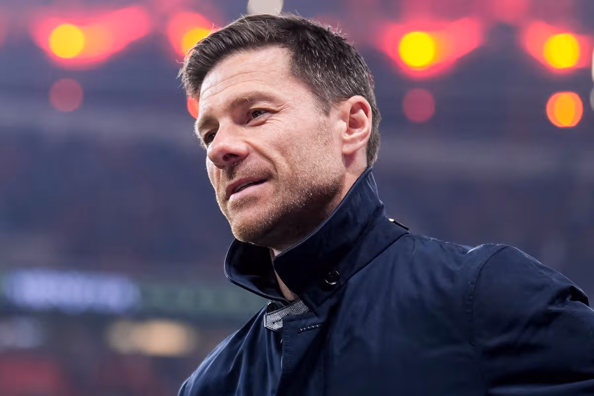 Xabi Alonso sa pozerá