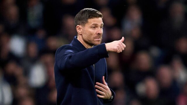 Chelsea vymení za hviezdy v hodnote 163 miliónov libier navrhnutý Xabi Alonso