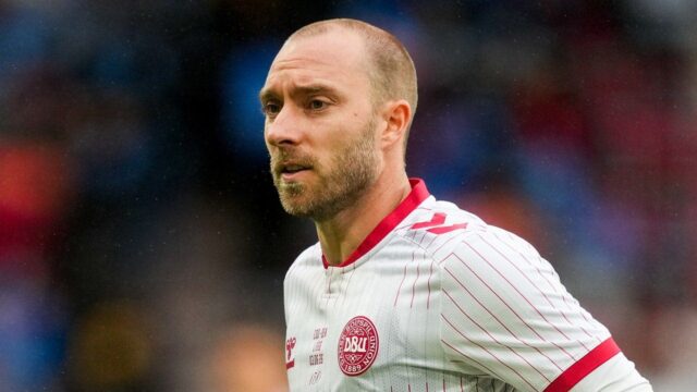 Christian Eriksen skolaboval počas zápasu medzi Dánskom a Ukrajinou, hra bola prerušená

