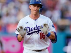 Chytač Dodgers Will Smith opäť mimo zostavy, mohol by zamieriť do IL Chytač Dodgers Will Smith opäť mimo zostavy, mohol by zamieriť do IL