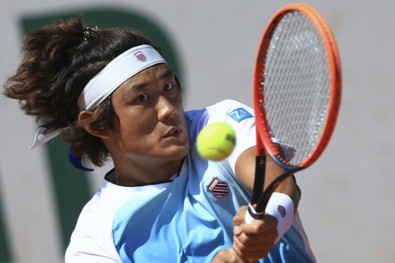 Čínska hviezda odhalila príčinu strachu z kolapsu v polovici zápasu na Nottingham Open