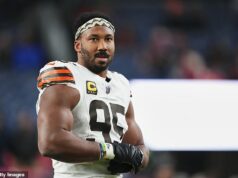 Cleveland Browns TRADE Mylesa Garretta do Los Angeles Rams v najväčšom prestupe mimosezóny NFL Myles Garrett bol vymenený z Cleveland Browns do Los Angeles Rams