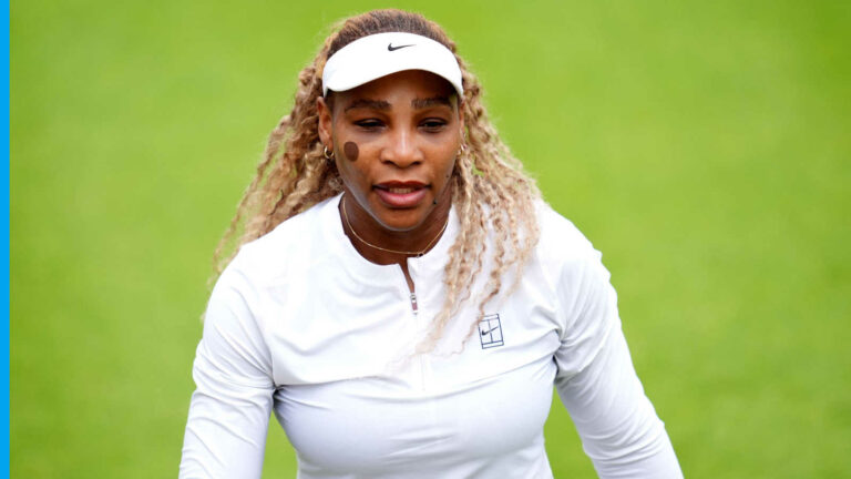 Bývalá britská jednička sa pýta, či Serena Williamsová môže súťažiť v kľúčovej oblasti