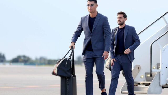 Cristiano Ronaldo prichádza vo veľkom štýle do portugalskej domácej základne Cristiano Ronaldo prichádza vo veľkom štýle do portugalskej domácej základne pred otvorením majstrovstiev sveta vo futbale