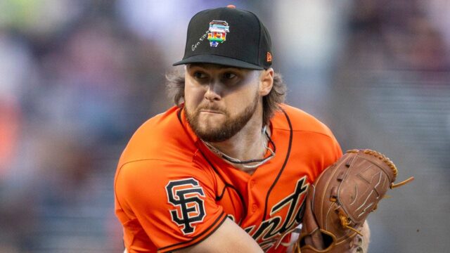 Dan Dakich naštrbil MLB za varovanie hráčov Giants, ktorí si napísali verše z Biblie na svoje pride klobúky: 'Drž hubu'
