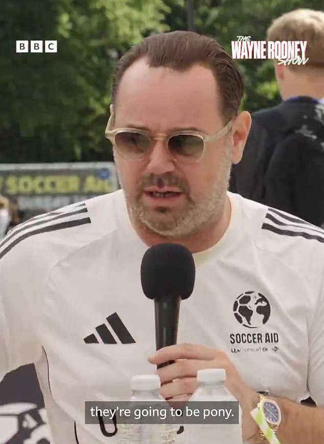 Danny Dyer naráža na „smiešne“ rozhodnutie Thomasa Tuchela nepriviesť zaťa Danny Dyer hovorí, že je „smiešne“, že jeho zať Jarrod Bowen bol vynechaný z anglického tímu – a preto sa o nich bojí.
