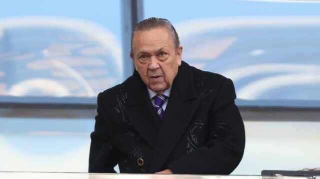 David Sullivan odstúpil z funkcie predsedu West Hamu pre „závažné David Sullivan