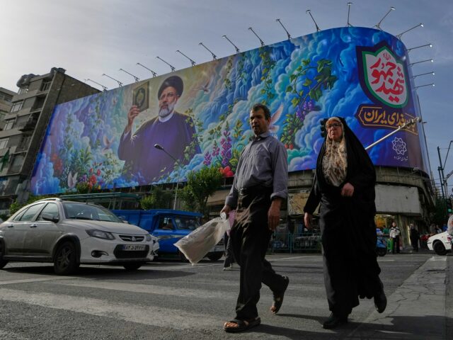 Deň vojny v Iráne 94: USA zaútočili na iránske miesta; Kuvajt zachytil rakety | Americko-izraelská vojna proti Iran News
